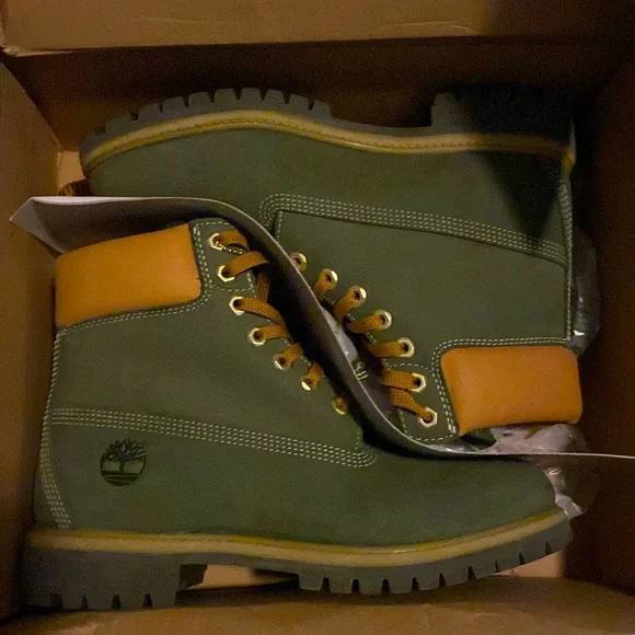 Timberland | Shoes | Never Been Worn Timberland Boots Size  display picture 3